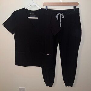 FIGS Scrub Set - Black